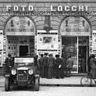 Lo studio d'arte e tecnica fotografica Foto Locchi nella sua storica sede di Piazza della Repubblica nel 1936 | © Archivio Foto Locchi
