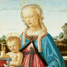 Andrea del Verrocchio (Firenze, 1435 circa - Venezia, 1488), Madonna col Bambino, 1470 circa, Tempera su tavola, 47.9 x 75.8 cm, Berlino, Staatli che Museen zu Berlin, Gemäldegalerie, inv. 108 | © Staatli che Museen zu Berlin, Gemäldeg alerie / Christoph Schmidt