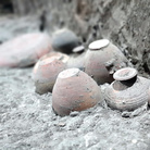 Stoviglie e coppe in ceramica: ecco i nuovi "tesori" dalla Villa di Civita Giuliana