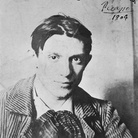 Pablo Picasso fotografato da Ricard Canals i Llambí, Paris, 1904 | Nessuna opera di Picasso fu esposta a Monaco nel 1937 così come moltissime opere di artisti stranieri, come van Gogh o Braque, che dopo i rastrellamenti da parte della Gestapo vennero invece vendute all’estero