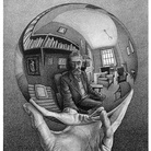 Maurits Cornelis Escher, Mano con sfera riflettente, 1935. Litografia 31 x 21,3 cm - New York, Collezione privata. © The M.C. Escher Foundation, Baarn, Netherlands. M.C. Escher ® is registered trademark of M.C. Escher Foundation