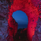 "Stravaganze Imperiali": le Grotte di Catullo si accendono con David LaChapelle