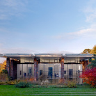 Fondation Beyeler, Basilea. Photo: Mark Niedermann L’edificio della Fondazione, progettato da Renzo Piano, custodisce un’importante collezione di 300 capolavori di arte moderna e contemporanea con opere di Picasso, Monet, Cézanne, Bacon e altri.