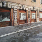 Vetrine accese. Gli artisti degli atelier in Piazza San Marco