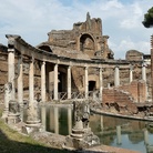 LA SIMBIOSI CON LA NATURA DI VILLA ADRIANA