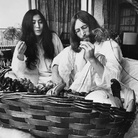 Yoko Ono & John Lennon, Bed-ins for Peace, 1969 | © Courtesy Merano Arte “Gestures - Women in action”