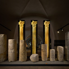 Fabrizio Plessi, Colonne Colanti Età romana, Museo di Santa Giulia | Foto: © Petrò Gilberti | Courtesy Fondazione Brescia Musei