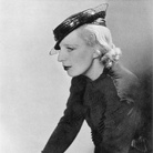 Madame d’Ora, Tamara de Lempicka con cappello le Monnier, 1934. © Madame d’Ora