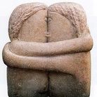 Costantin Brancusi, Il bacio, 1907, Pietra, 28 cm, Muzeul de Arta, Craiova