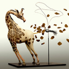 Noi, giraffe nude. Sculture, illustrazioni e dipinti di Sandro Gorra