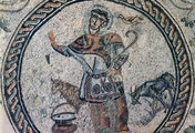 immagine di Mosaico del Buon Pastore dall'abito singolare