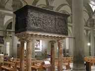 immagine di Pulpito della Passione(navata sinistra)e Pulpito della Resurrezione(navata destra)