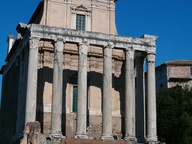 immagine di Tempio di Antonino e Faustina