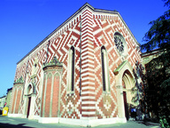 immagine di Chiesa di S. Croce in S. Giacomo Maggiore detta dei Carmini