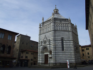 immagine di Battistero di San Giovanni in Corte