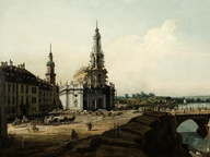 immagine di La Hofkirche di Dresda con il castello e il ponte di Augusto (Dresda dalla riva sinistra dell'Elba)