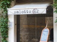 Salotto 42