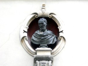 immagine di Busto di Michelangelo