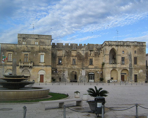 Palazzo Ducale dei Castromediano, Cavallino di Lecce