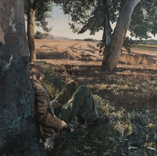 Matteo Massagrande, “lui seduto sotto un albero, accanto a un campo di grano", 2017 tecnica mista su tavola. 80x80