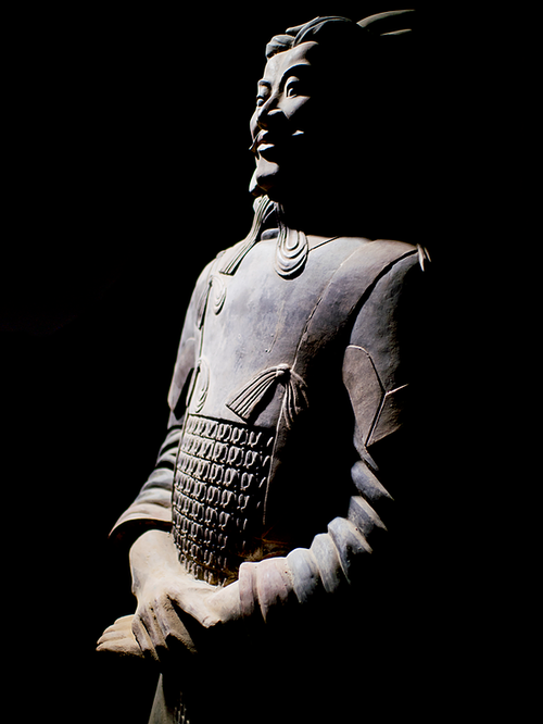 <em>L&rsquo;esercito di Terracotta e il Primo Imperatore della Cina</em> | Foto: Mario Zifarelli | Courtesy of Basilica dello Spirito Santo, Napoli