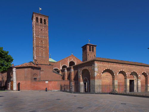 Church of Saint Ambrose, Milan, Italy | Photo: Roberto Binetti