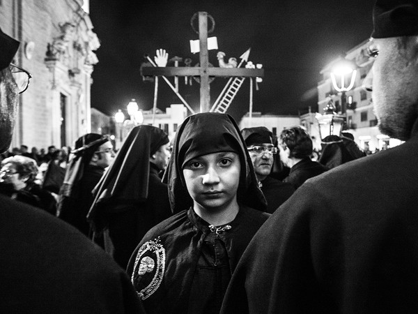 Carlos Solito. A piccoli passi. Settimana Santa in Puglia, Taranto