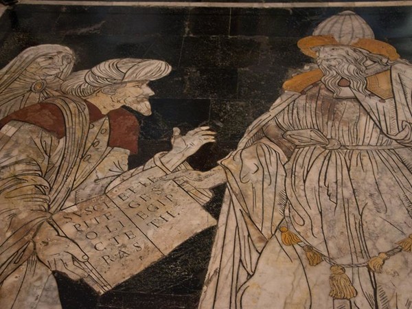 Ermete Trismegisto, misteriosa e affascinante guida per la scoperta del Duomo di Siena