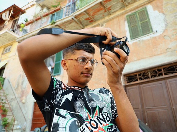 Muneeb, 15 anni, Pakistan, partecipante workshop I Ph. Giacomo Pirozzi