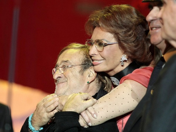 Lucio Dalla con Sophia Loren, Copyright 