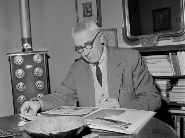 Mario De Biasi, Giorgio Morandi nel suo appartamento di via Fondazza, Bologna, aprile 1959