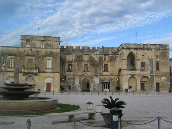 Palazzo Ducale dei Castromediano, Cavallino di Lecce