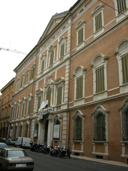 Palazzo Aldrovandi