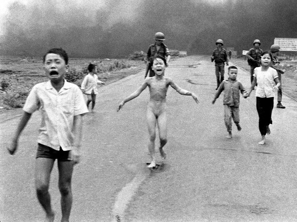 Nick Ut, <em>Napalm Girl</em>, Vietnam, 1972