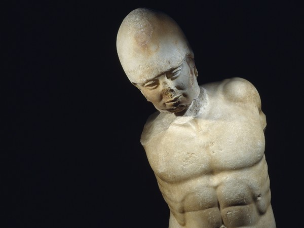 Marble statue of a warrior, Marble statue of warrior, Akragas, Sicily, c. 470 BC | Courtesy of Museo Archeologico Regionale di Agrigento © Regione Siciliana