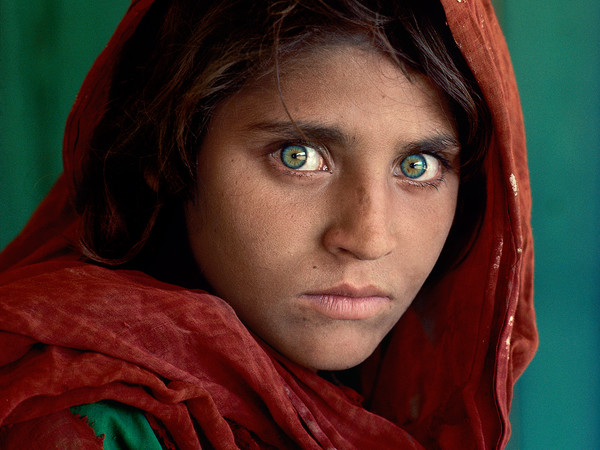 Steve McCurry, Peshawar, Pakistan, 1984