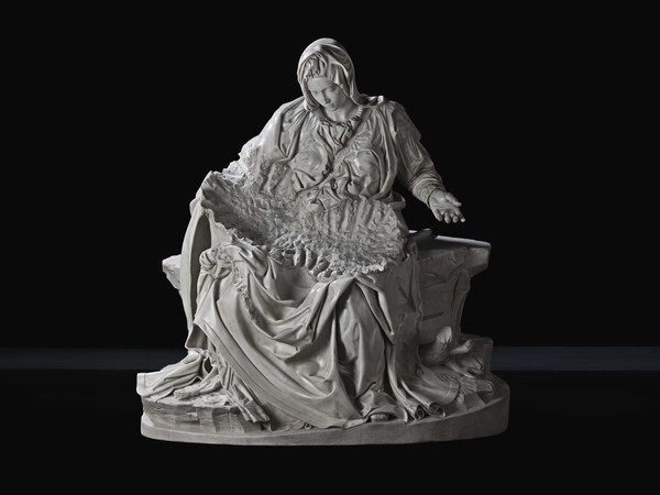 Fabio Viale, Souvenir Pietà (Madre), 2017, white marble, cm. 174,2x165,7x89,2