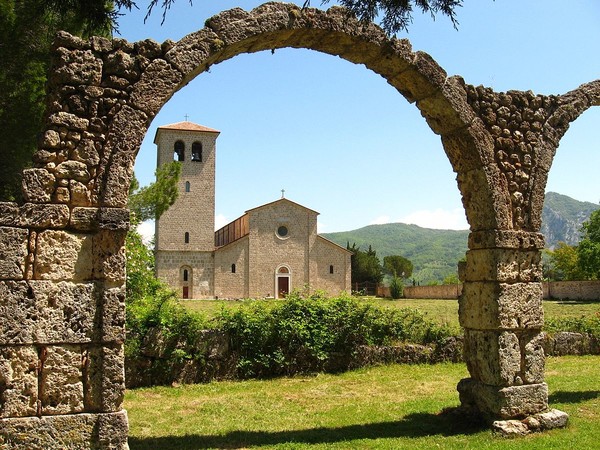 Complesso Monumentale di San Vincenzo al Volturno, Castel San Vincenzo (IS)