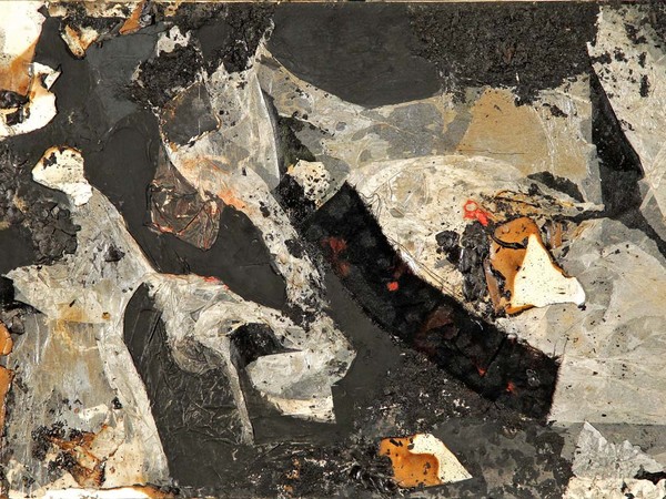 Alberto Burri, Combustione, 1961. Acrilico, carta, cartoncino, vinavil, stoffa, combustione su tela, cm. 34 x 51