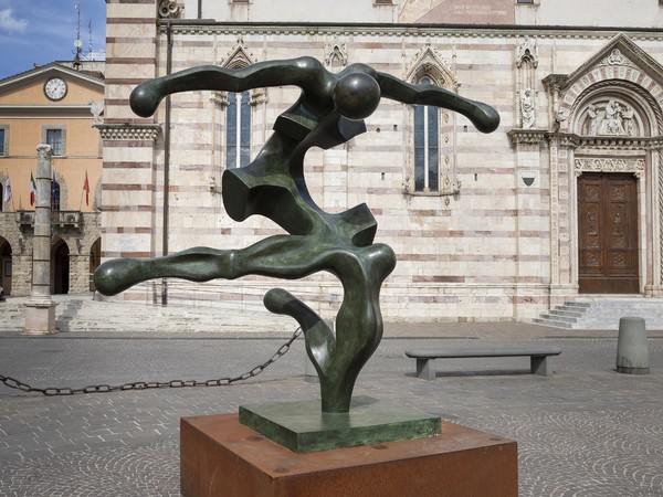 Sauro Cavallini, Icaro, 1983, bronzo, cm. 200x220