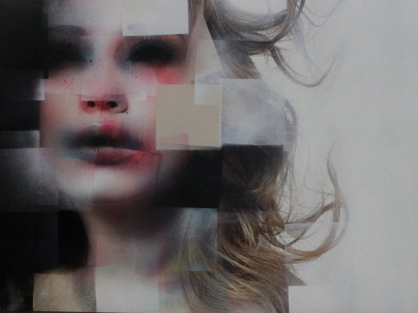 Marco Rea, Untitled, pittura spray su manifesto pubblicitario