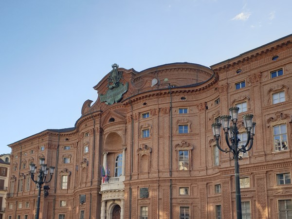 Palazzo Carignano, Torino, <span>facciata seicentesca su disegno di Guarino Guarini</span>