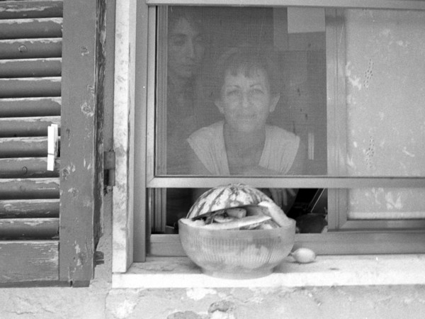 Moira Ricci, Mamma alla finestra