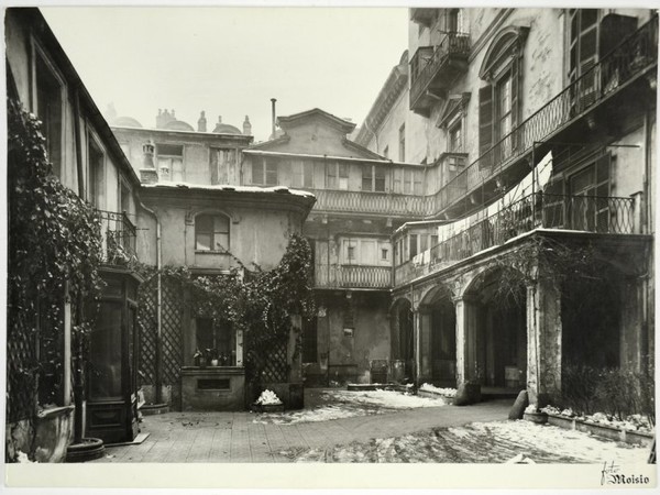 Fondazione1563, Torino. Un-cortile di Torino nel dopoguerra, Archivio storico, Compagnia di San Paolo