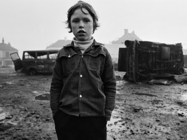 Gian Butturini, Ragazzo tra le macerie, Belfast 1971 