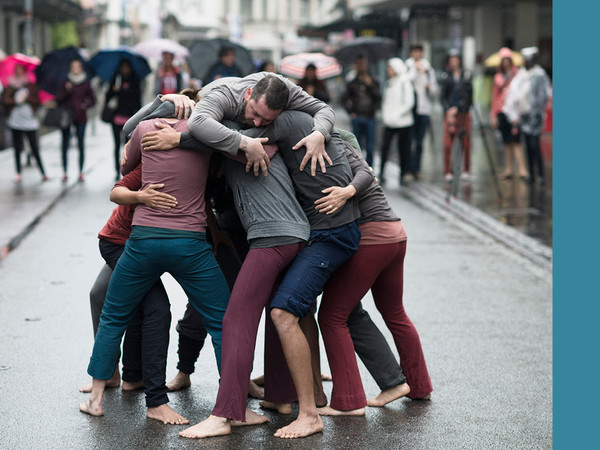 Simone Forti. Huddle, 1961, performed at Le Mouvement - Performing the City, Biel/Bienne, 2014. The Museum of Modern Art, New York