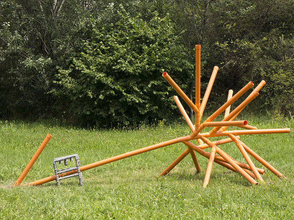 Hydraulic wood, The talking tree, by Studio Pace