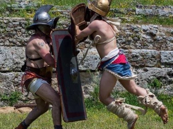 Spettacolo gladiatori, Area archeologica di Paestum (SA)