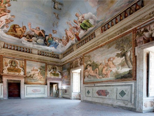 La Galleria, Villa Giustuniani, Bassano Romano