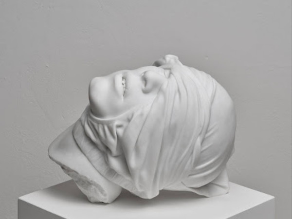 Reza Aramesh, “Action 241: Study of the Head as Cultural Artefacts” 2023. Hand carved and polished Bianco Michelangelo marble, 32 x 40.8 x 31.2 cm. Edition 1 of 3 + AP. Photograph by Laura Veschi